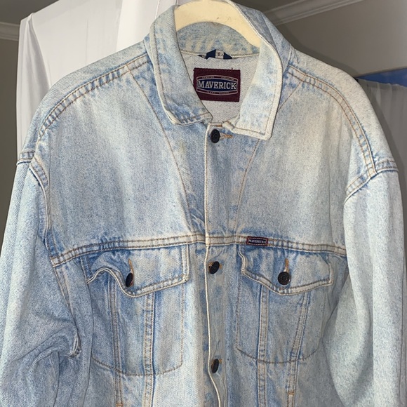 Vintage jean jacket - Picture 1 of 4